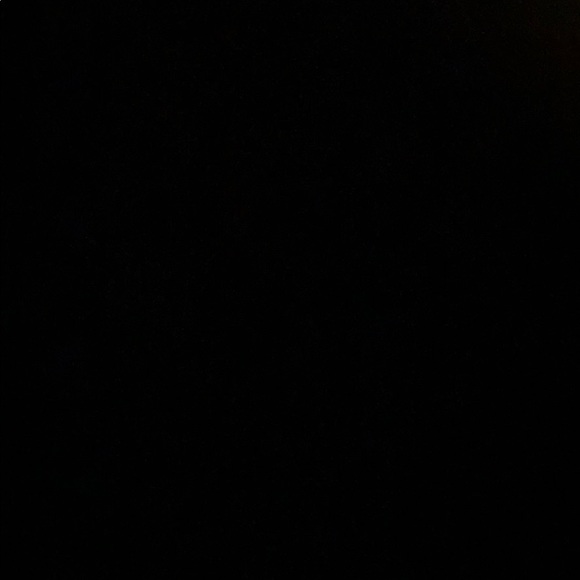 Meet your Posher, Gabriela - Picture 1 of 1